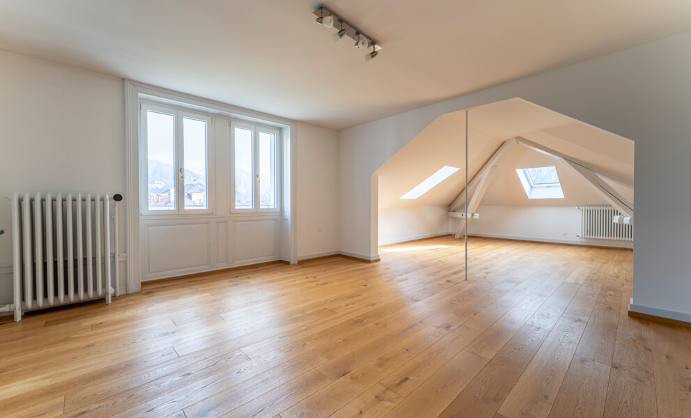 PERLE RARE AU COEUR DE VEVEY DANS UNE MAISON DE MAÎTRE