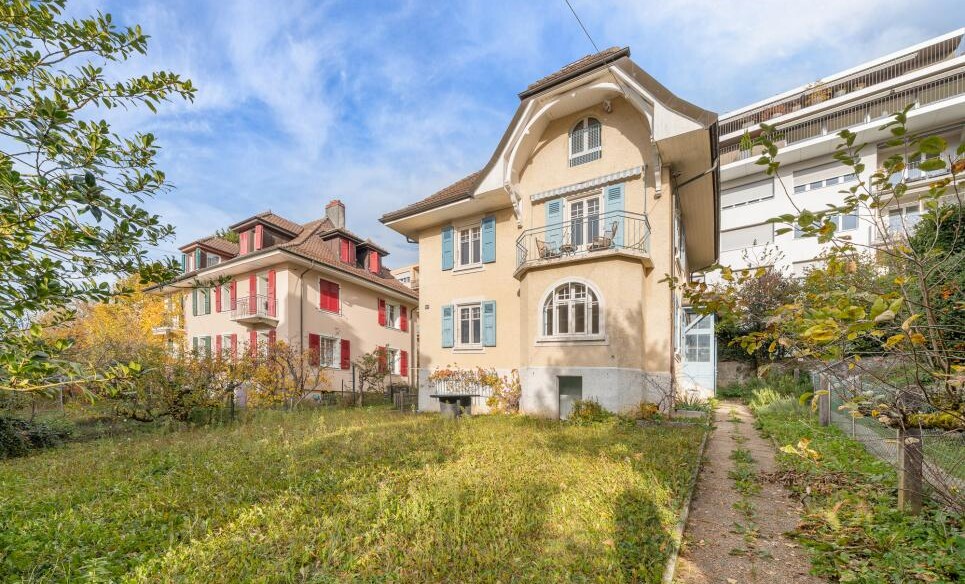 MAISON INDIVIDUELLE AVEC JARDIN 