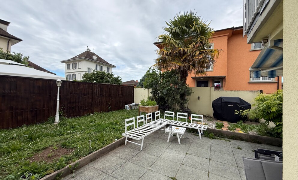 VILLA LOCATIVE IDÉALEMENT SITUÉE À 5 MINUTES DE LAUSANNE (CRISSIER) !