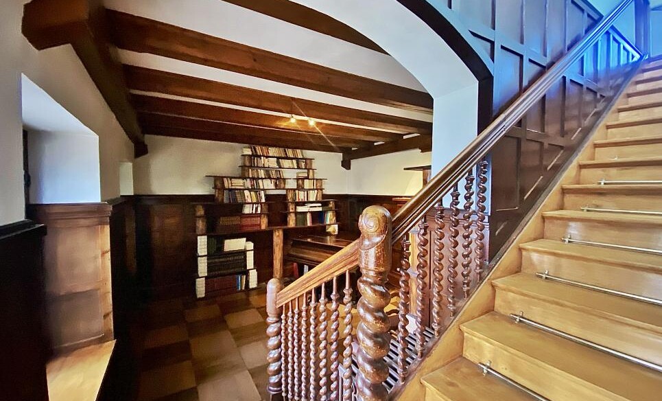 BEAUX VOLUMES ET ACCÈS PRATIQUES