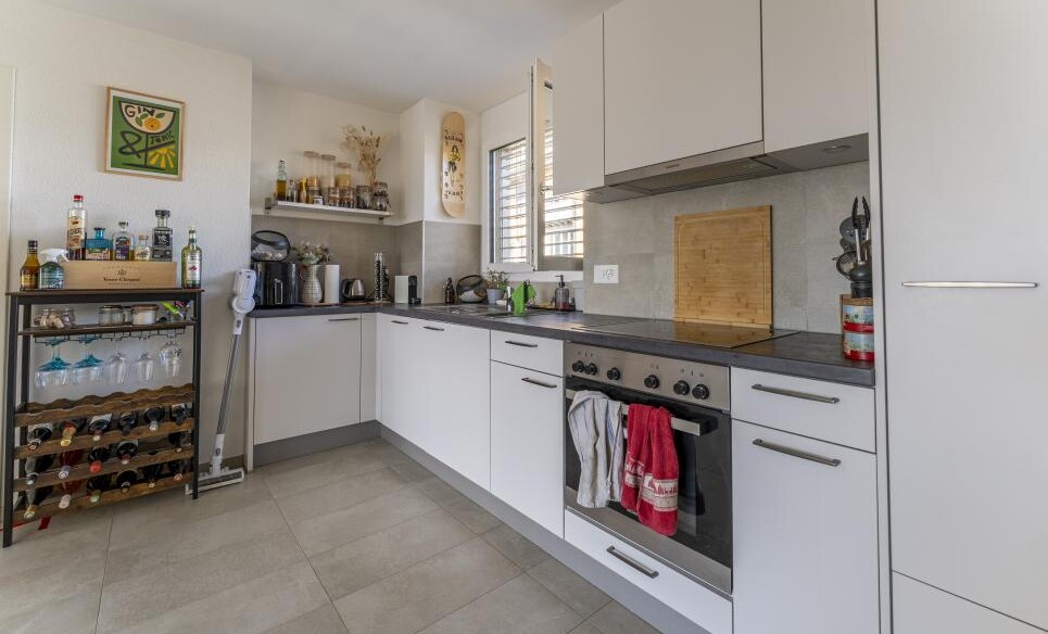 RARE ! ATTIQUE À DEUX PAS DU CENTRE-VILLE !