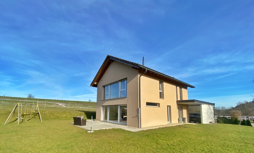 MAISON D'ARCHITECTE AU COEUR DE LA NATURE