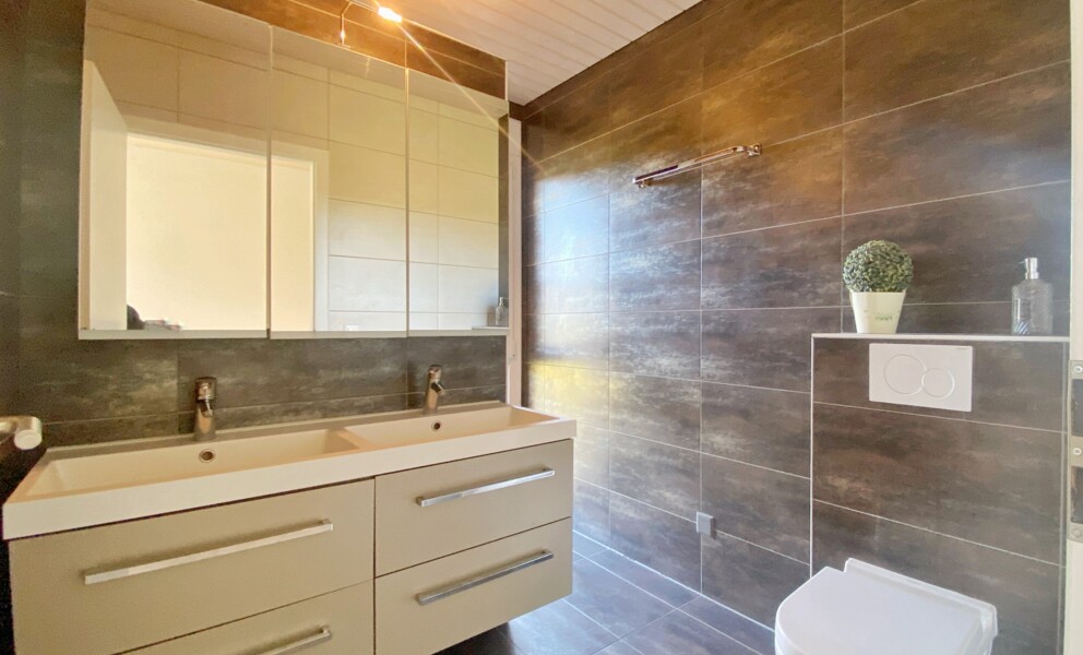 NOUVEAU PRIX - MAISON D'ARCHITECTE AU COEUR DE LA NATURE