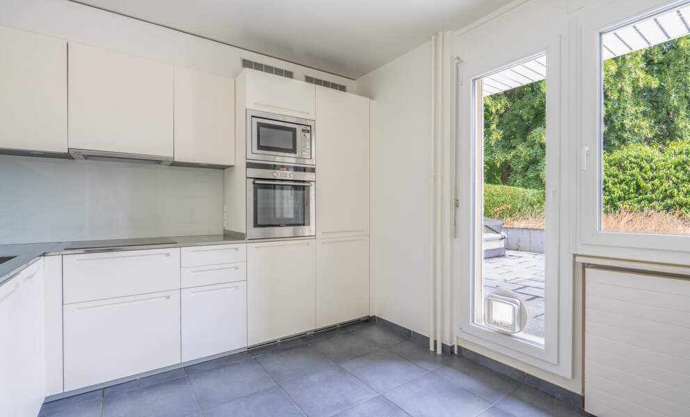 Duplex d’exception avec terrasse et jardin au cœur de Lausanne