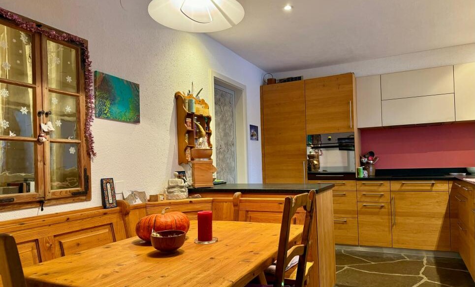 Superbe demeure plurifamiliale comprenant trois appartements