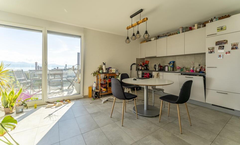 RARE ! ATTIQUE À DEUX PAS DU CENTRE-VILLE !