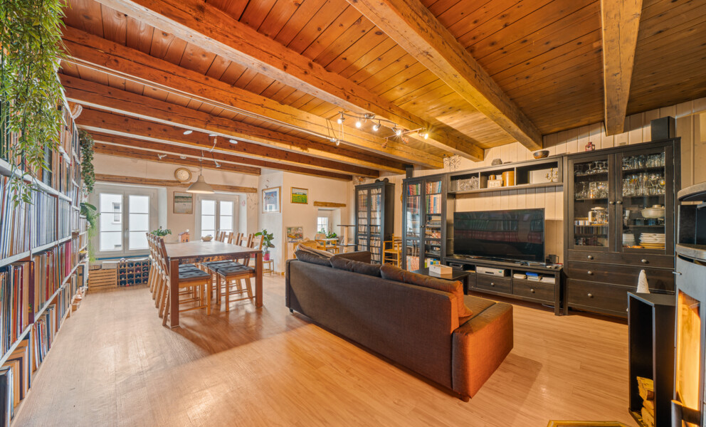 Maison villageoise de deux appartement avec potentiel d'agrandissement