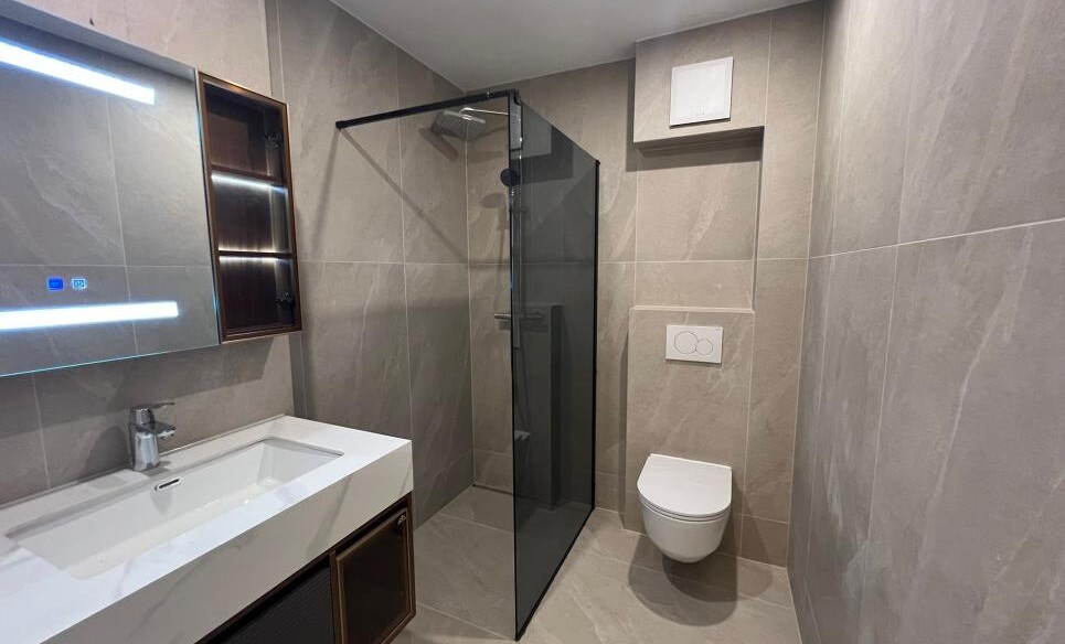 lumineux appartement de 4,5 à proximité du lac