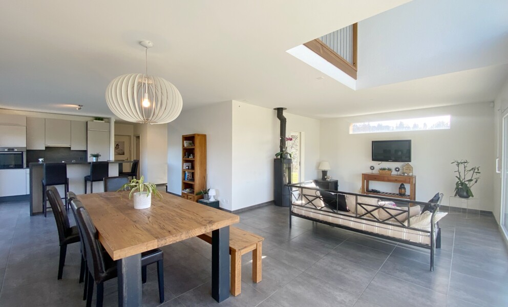 NOUVEAU PRIX - MAISON D'ARCHITECTE AU COEUR DE LA NATURE