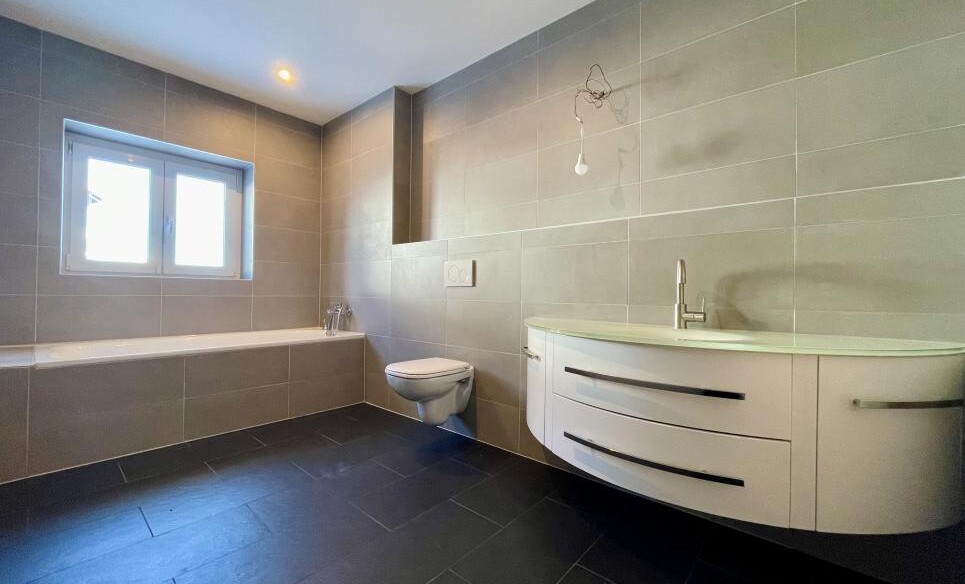 UNIQUE ! SPLENDIDE LOGEMENT AU COEUR DE LA NATURE !