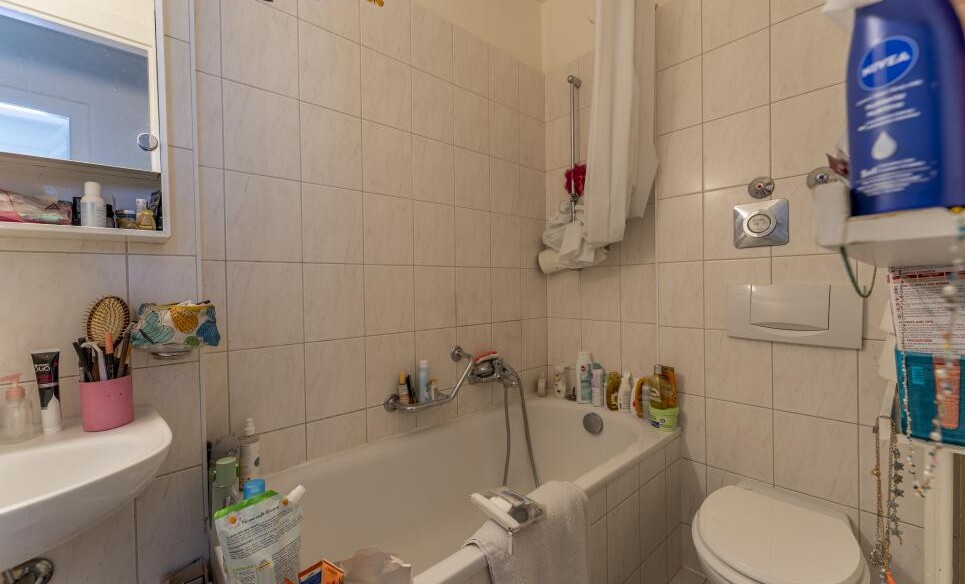 EMPLACEMENT RARE, À DEUX PAS DU CENTRE-VILLE !