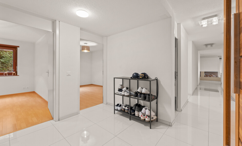 Gare à pied, autoroute à 3 min!