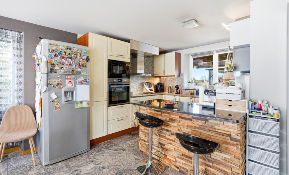 MAISON FAMILIALE AU CALME AVEC GRAND JARDIN