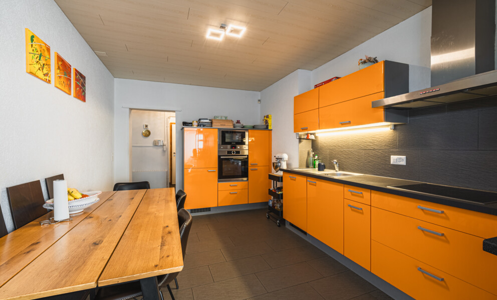MAISON D'HABITATION AVEC POTENTIEL CONSTRUCTIBLE A CHAVORNAY