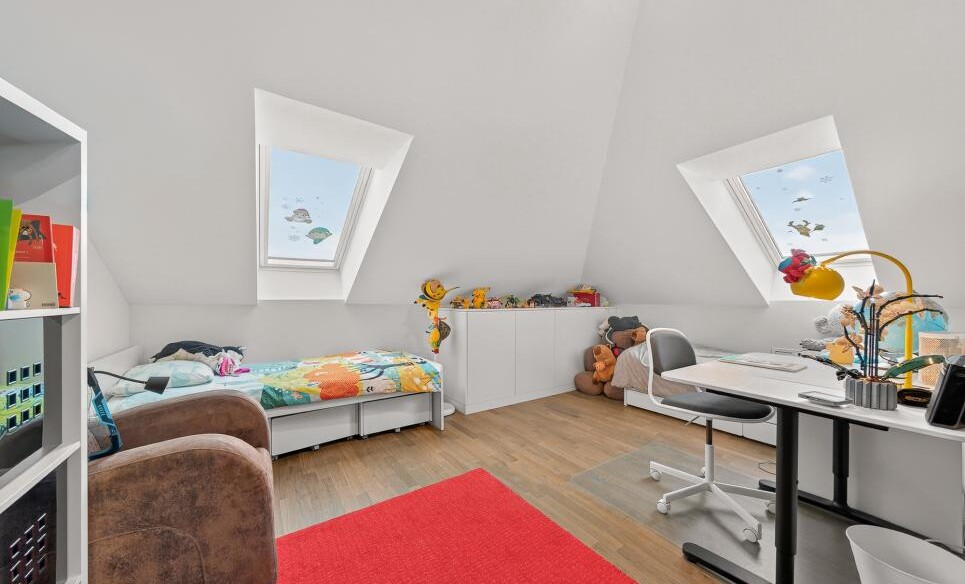 ATTIQUE AVEC VUE PANORAMIQUE - SOUS GARE