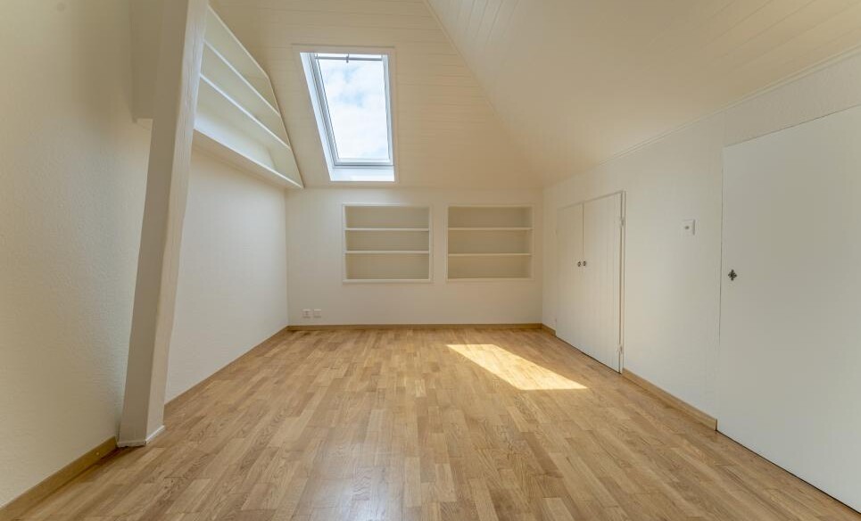 MAGNIFIQUE PROPRIETE PROCHE DE LAUSANNE