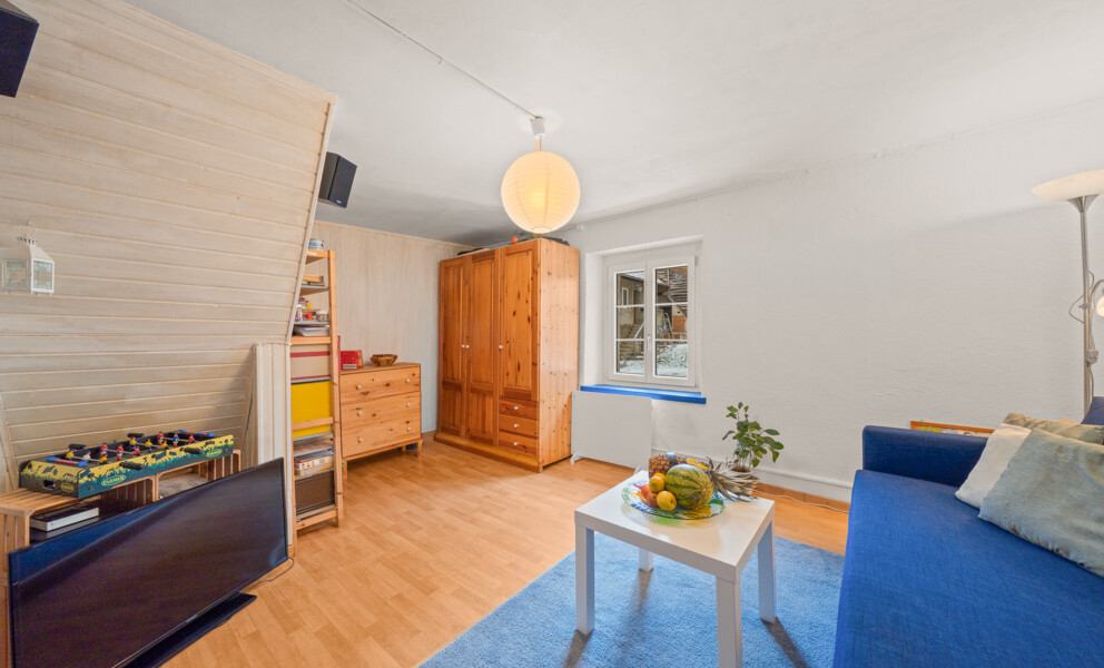 Maison villageoise de deux appartement avec potentiel d'agrandissement