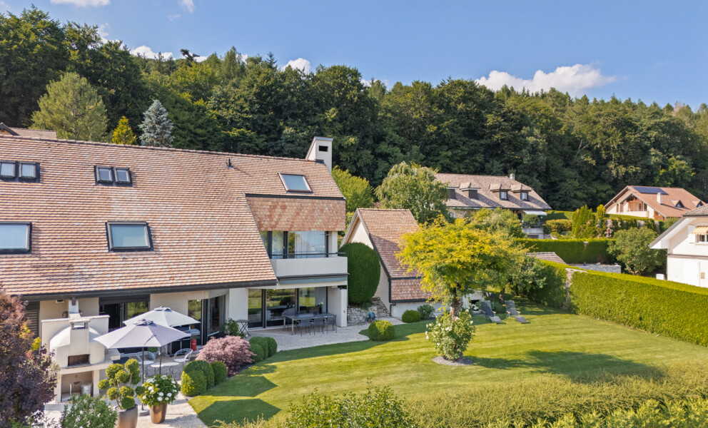 Vue spectaculaire et confort moderne à Genolier