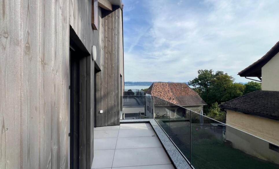 lumineux appartement de 4,5 à proximité du lac