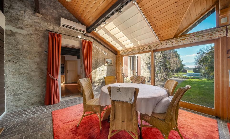 OPPORTUNITÉ RARE DE VIVRE DANS UN CADRE ENCHANTEUR