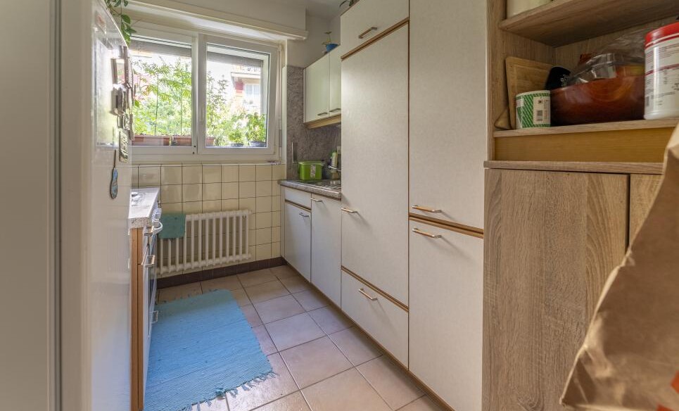 EMPLACEMENT RARE, À DEUX PAS DU CENTRE-VILLE !