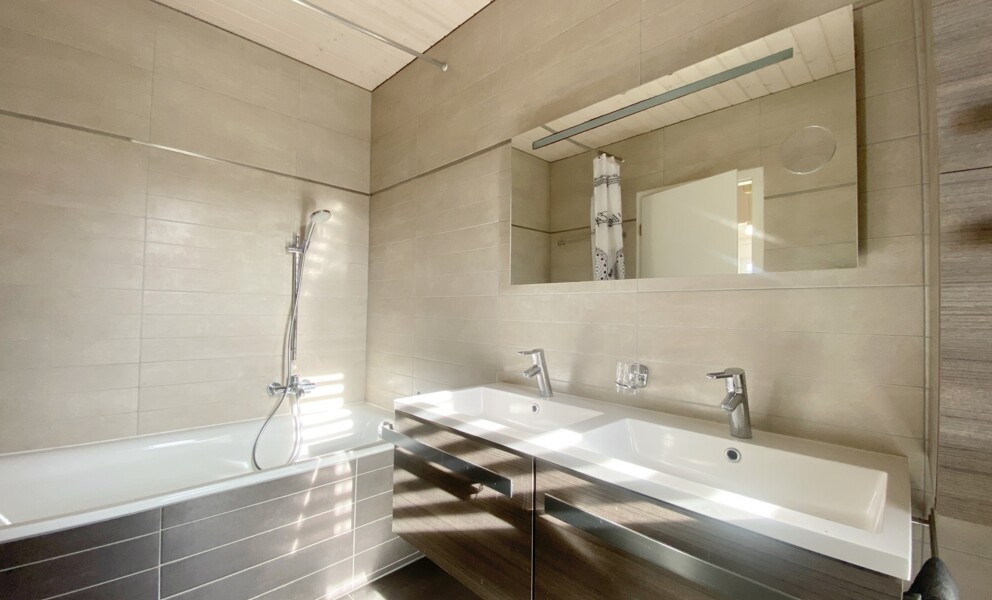 NOUVEAU PRIX - MAISON D'ARCHITECTE AU COEUR DE LA NATURE