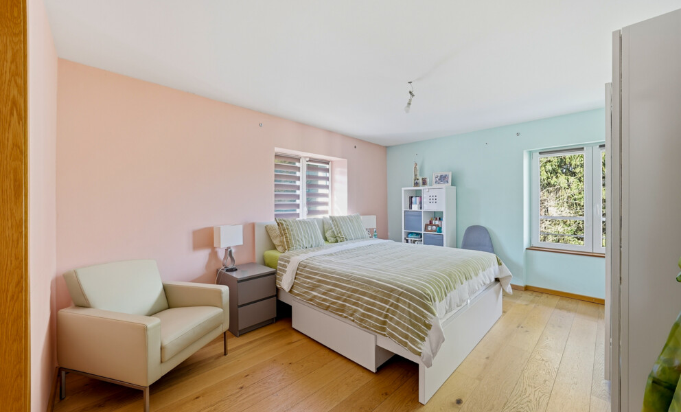 MAISON FAMILIALE AU CALME AVEC GRAND JARDIN