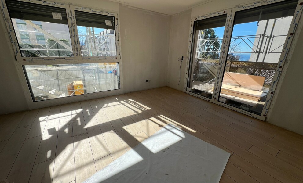 DERNIER STUDIO AU REZ-DE-JARDIN !