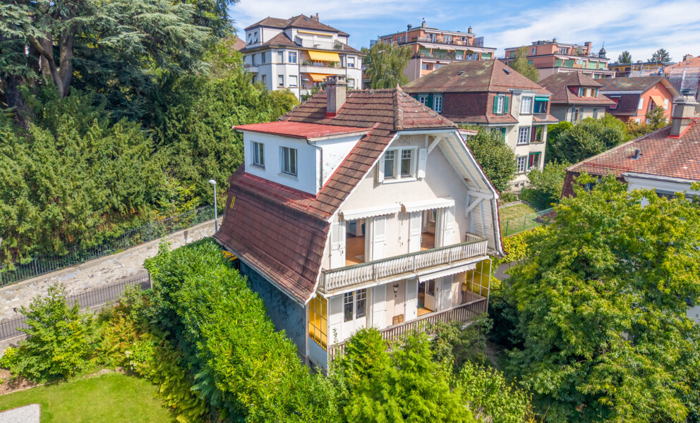 EXCLUSIF À LAUSANNE — MAISON 6PCES, VUE LAC & JARDIN