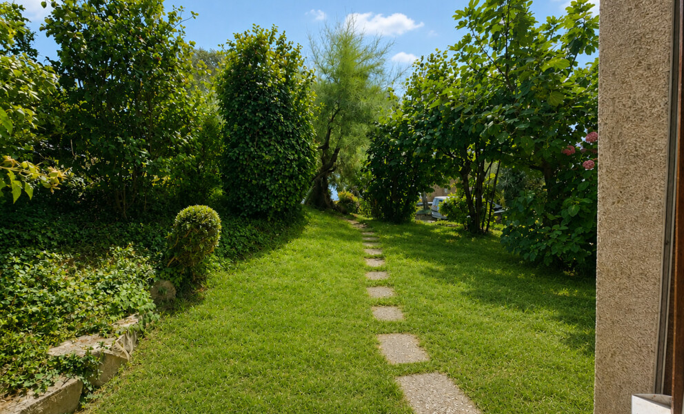 Studio refait à neuf à deux pas du lac et de la gare!
