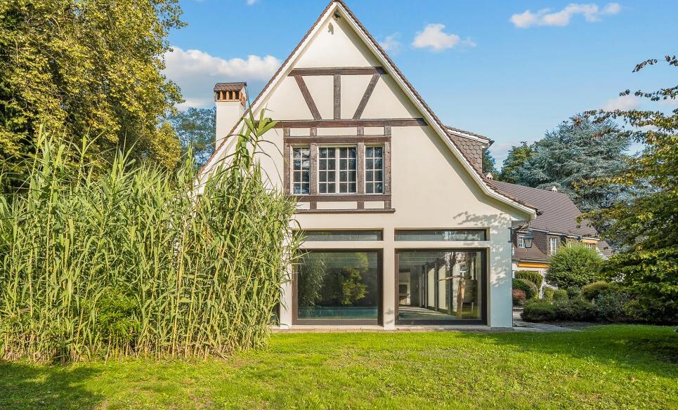 UNE PROPRIÉTÉ D'EXCEPTION À JOUXTENS-MÉZERY