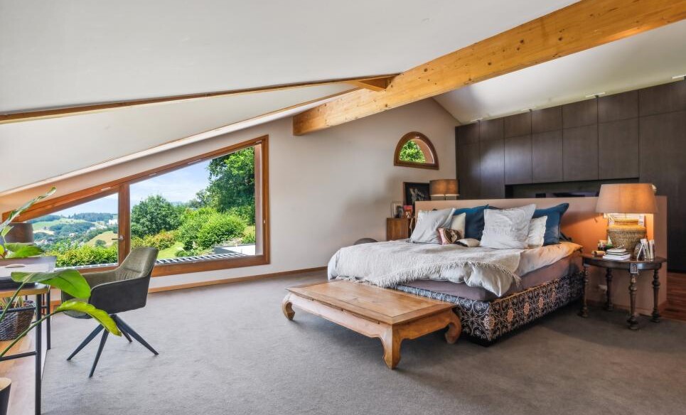 Spacieuse avec vue spectaculaire et grand jardin