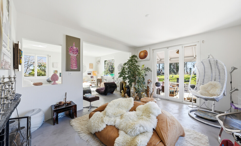 EN EXCLUSIVITÉ - Élégante villa rénovée dans un cadre de vie paisible