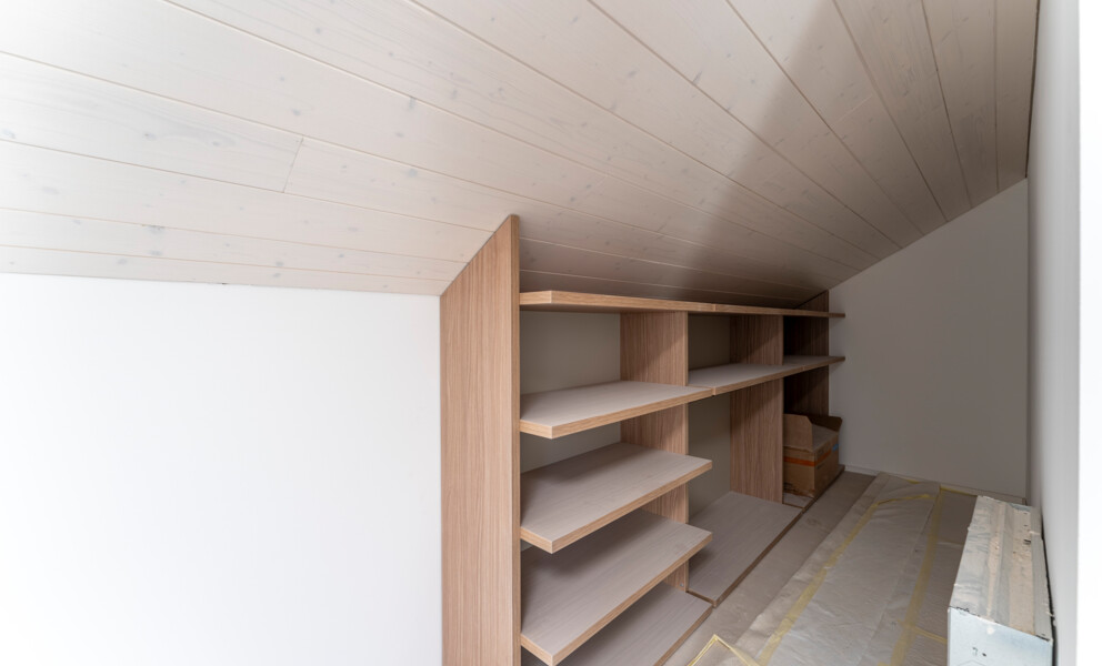 ATTIQUE VENDU NEUF À 5 MIN D'EPALINGES