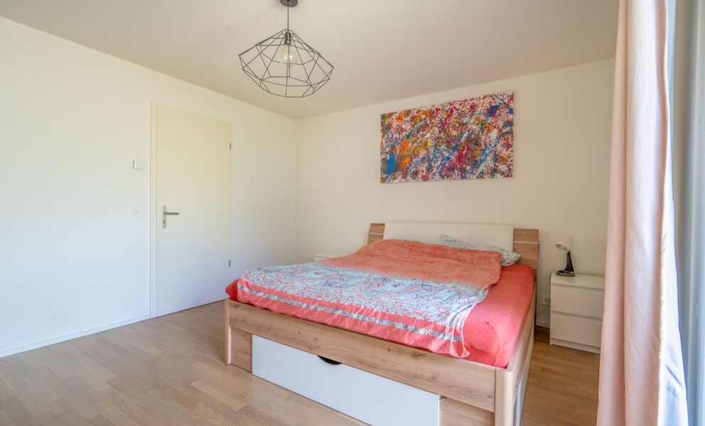 Entre ville et nature, un triplex familial d'exception au Mont-sur-Lausanne