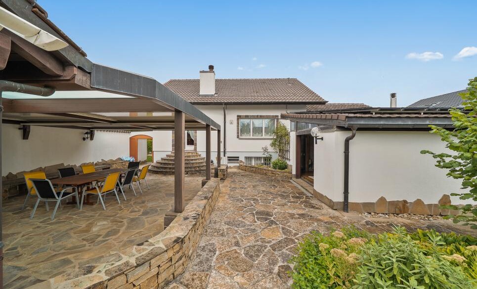 Rare sur le marché : villa familiale à Crans-près-Céligny