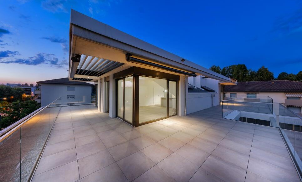 EXCLUSIF - ATTIQUE NEUF AU COEUR DE PRILLY