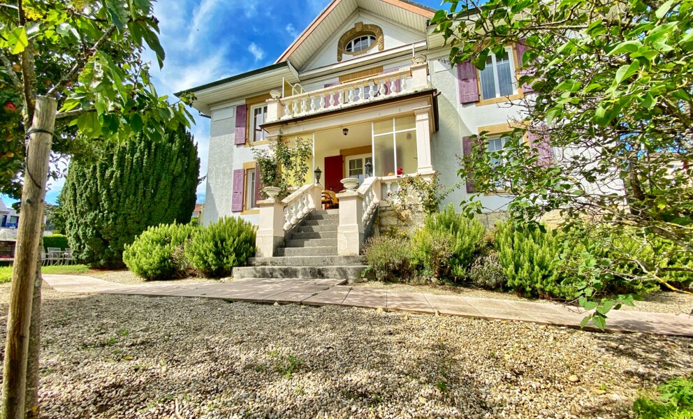 OBJET D'EXCEPTION ! SOMPTUEUSE MAISON DE MAÎTRE