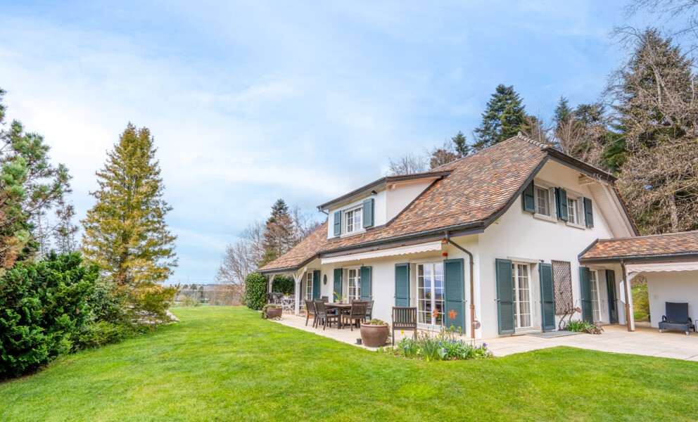 Exceptional Property in Absolute Tranquility