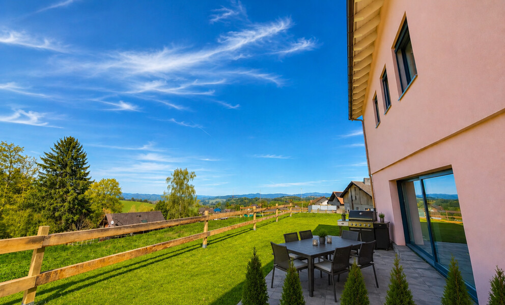 Livraison imminente ! Votre villa familiale idéale aux volumes exceptionnels, aux portes de Lausanne.