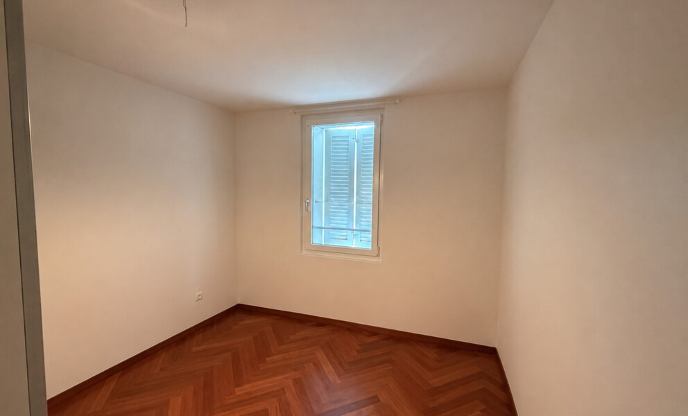 VILLA LOCATIVE IDÉALEMENT SITUÉE À 5 MINUTES DE LAUSANNE (CRISSIER) !