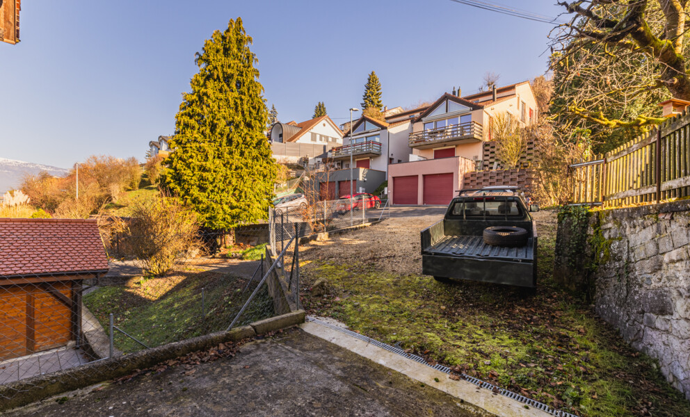 MAISON D'HABITATION AVEC POTENTIEL CONSTRUCTIBLE A CHAVORNAY