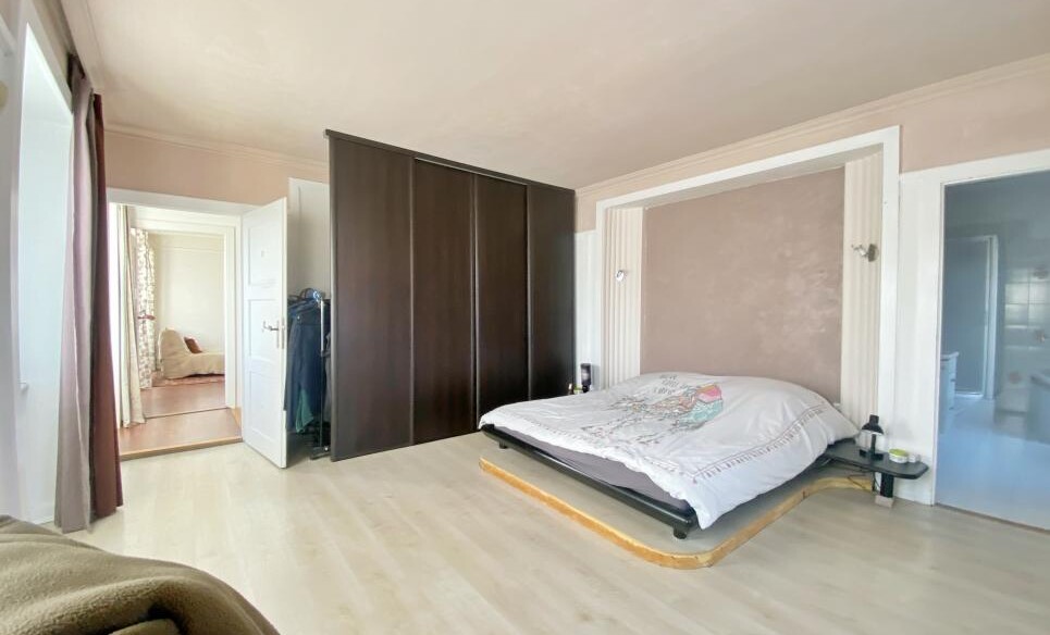 BEAUX VOLUMES ET ACCÈS PRATIQUES