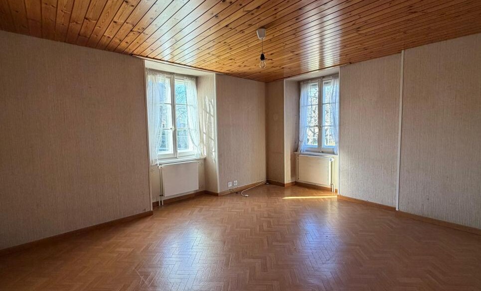 Maison de charme ancien et beau potentiel