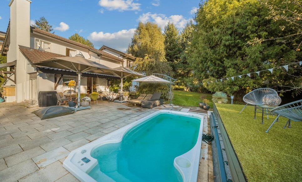 BIEN D'EXCEPTION SUR GRANDE PARCELLE ARBORÉE