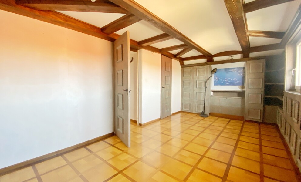 BEAUX VOLUMES ET ACCÈS PRATIQUES