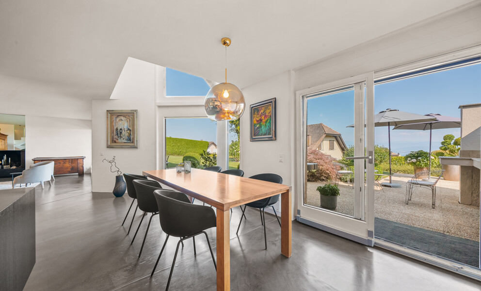 Vue spectaculaire et confort moderne à Genolier