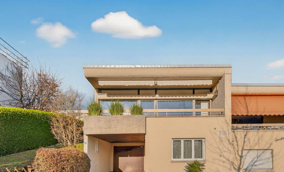 ENPLACEMENT EXCEPTIONNEL