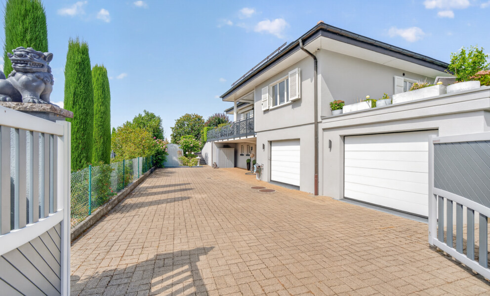 EN BORD DE VIGNE, VILLA AVEC PISCINE À 5 MIN DE MORGES