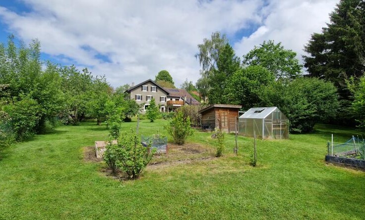 Superbe demeure plurifamiliale comprenant trois appartements